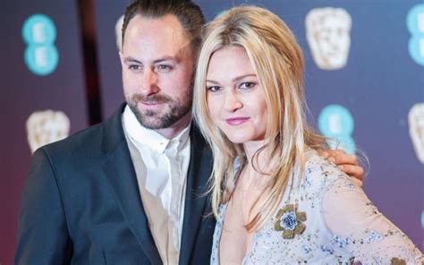 Julia Stiles Welcomes First Son With Husband Preston J Cook Julia Stiles And Husband Preston J