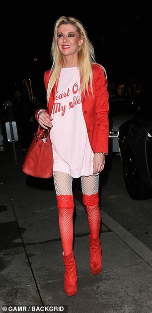 Tara Reid Celebrates Valentines Day With Racy Red Lace Stockings For Dinner In La Daily Mail