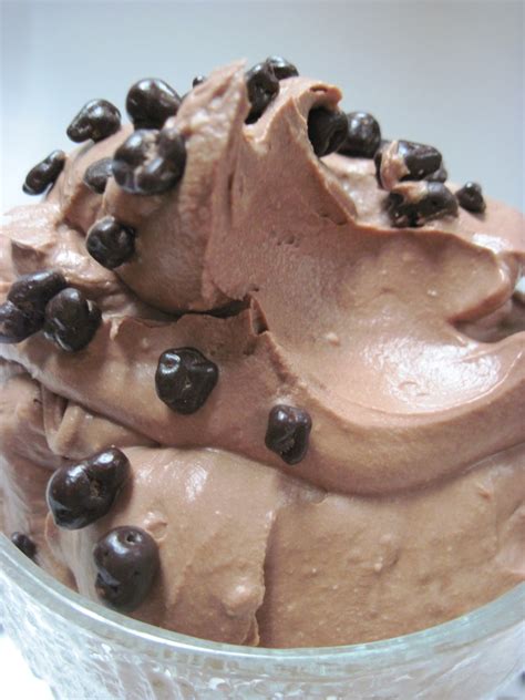 I can never get enough of baking and decorating them. Low Carb Chocolate Coconut Cream Mousse 1 can full fat ...