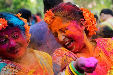 Holi festival of colours celebrated with fervour | | Al Jazeera