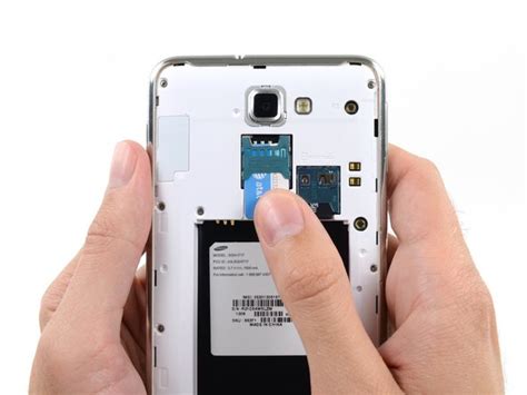 Actually galaxy note 5 sim card slot is located on the top of the phone (see galaxy note 5 layout). Samsung Galaxy Note SIM Card Replacement - iFixit Repair Guide