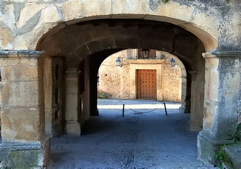 From wikimedia commons, the free media repository. Foto de Pedraza (Segovia), España