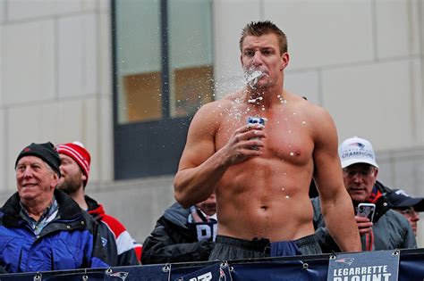 Did Gronk Overdo Parade Antics He Doesn T Think So Portland Press Herald