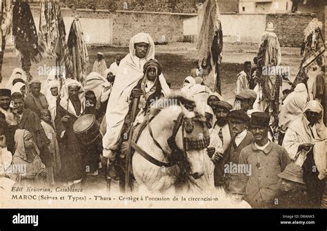 Cérémonie de circoncision Maroc Photo Stock Alamy