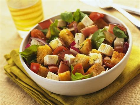 Bread Salad With Feta Cheese Recipe Eatsmarter