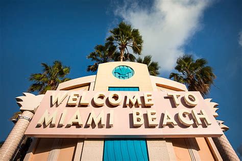 Welcome To Miami Sign Stock Photos Pictures And Royalty Free Images Istock