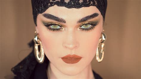 Kaleidos Makeup Futurism I Sci Fi Green Olive Green Cat Eye Shape Youtube