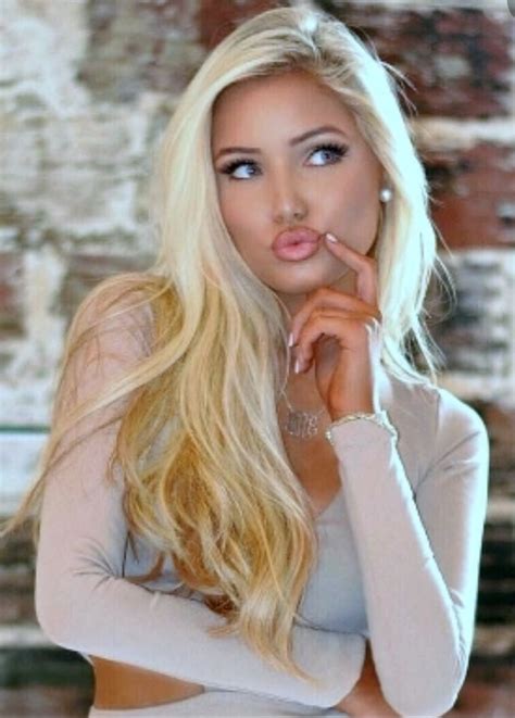 Katerina Rozmajzl Stunning Girls Beautiful Blonde Blonde Beauty
