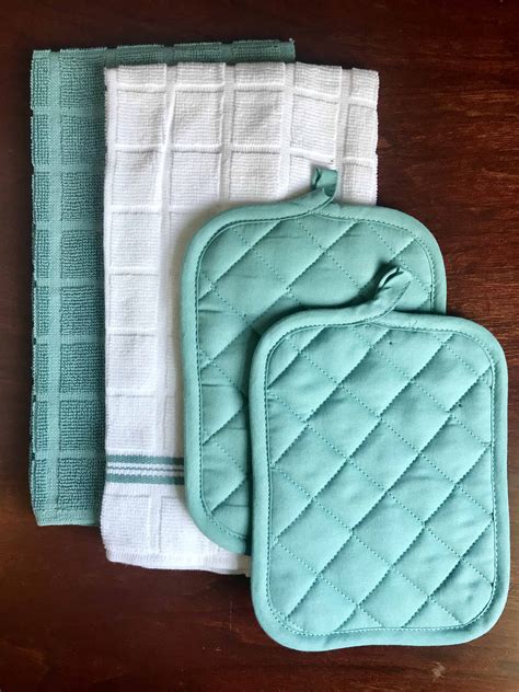 Large dish cloths 28x20 soft and absorbent. Easy Hanging Kitchen Towel Sewing Project - Happiest Camper