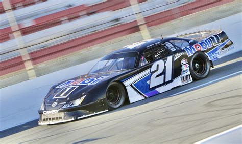 California Kid Excited To Race Super Late Models At Nashville