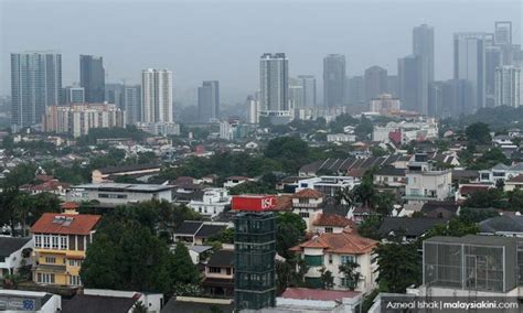 Apa maknanya bila bank mula tutup cawangan? Bank Negara: Malaysian house prices remain very unaffordable