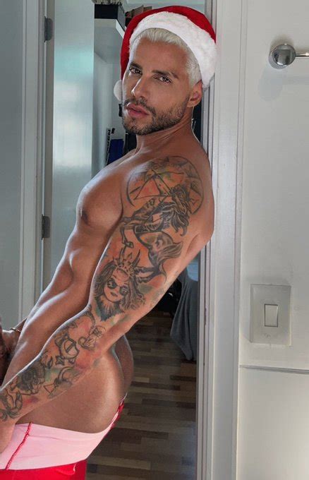 Renato Shippee Nude Todo Pelado Em Fotos Excitantes Xvideos Gay