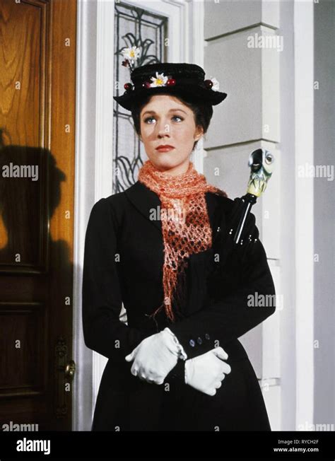 Julie Andrews Mary Poppins 1964 Stock Photo Alamy