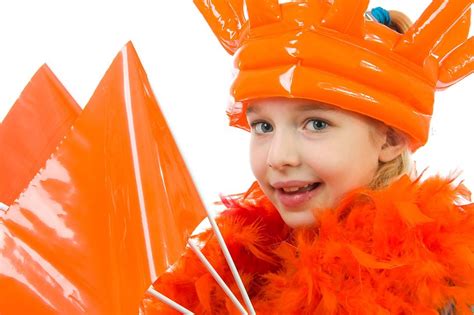 @oaanmoen @royalspectator @royalcentral sounds like waiting on #koningsdag2019 in. Koningsdag 2019; 8 tips om rijk te worden op de vrijmarkt ...