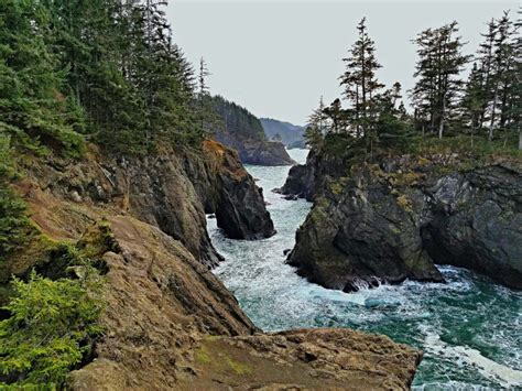 Natural Bridges Oregon Hike View The Nature Seeker