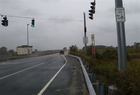 DelDOT Pushes the Envelope for Bicycle-Friendly Traffic Signal System