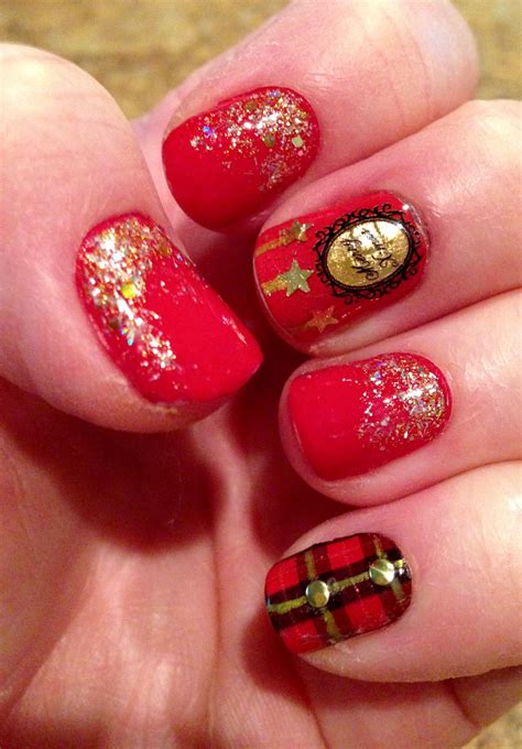 Red And Gold Christmas Nails By Jen T Christmas Nails Nails I Love