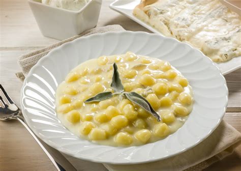 15 Most Famous Italian Cheese Types Best Italian Cheese Ib