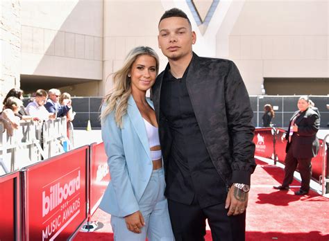 Kane brown is on a roll. INFORMATION CENTRE: Country star Kane Brown and wife ...