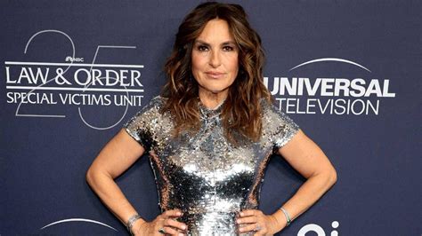 Mariska Hargitay Tears Up Discussing Her Law And Order Svu Legacy And Sexual Assault Revelation
