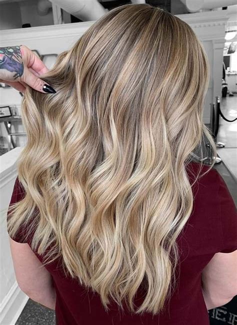 As stylist janna velasquez of bomane salon in beverly hills once put it, balayage is a freehand painting technique, usually focusing on the top layer of hair, resulting in a more natural and dimensional. Fresh Blonde Balayage Highlights to Try in 2018-2019 ...