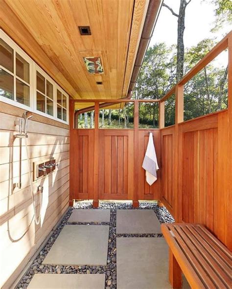 Hamptons Outdoor Showers Luxury Outdoor Shower Design Outside