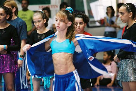 Barb Barbi Muscular Brasilian Gymnast Musclelove Flickr
