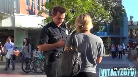 Police Officer Picking Up Girls Prank ‹ Newsrty Girl Pranks Pranks Very Funny 