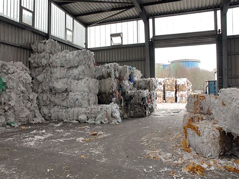Company profile reports and documents. Betrieb in Bochum-Gerthe: Entsorgungs-Fachbetrieb Fischer ...