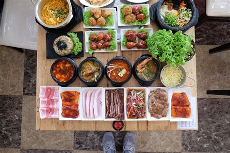 You can only choose between korean steamboat or bbq, but if you have a party of six people or more, you jalan radin tengah, 57000 sri petaling, kuala lumpur. All You Can Eat Korean BBQ Buffet at RM 39 ++ @ Hwa Ga ...