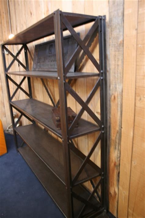 Parcourez notre sélection de étagère industrielle : etagère industrielle croisillon style eiffel - meuble ...