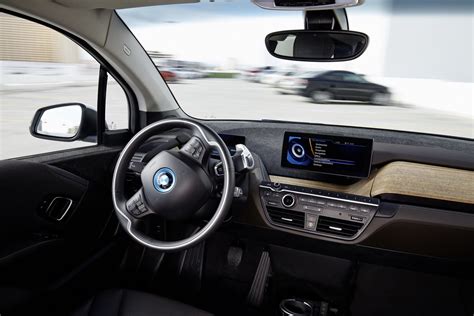 Now you can have it without replacing your native idrive system! BMW Demonstrates the i3's Self-Parking and Collision Avoidance Systems | Carscoops