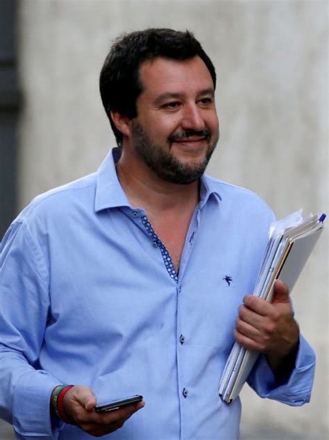 His goal was to steer the party sharply to the right. Matteo Salvini oggi a Biella - La Provincia di Biella