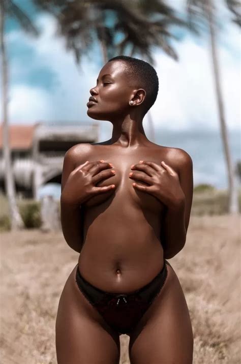 Rwandese Nude Model Outdoor Photos Ugandan Porn