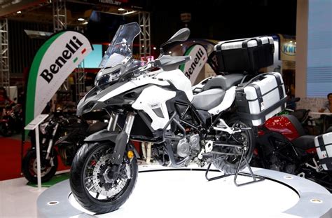 The bike design makes it an easy bike to start with and a low enough seat to suit most mid to small sized rider. Best adventure bikes for beginners - Style Motorbikes ...