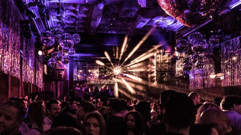 Jul 26, 2021 · 3. Disco Party | Kaufleuten Zürich