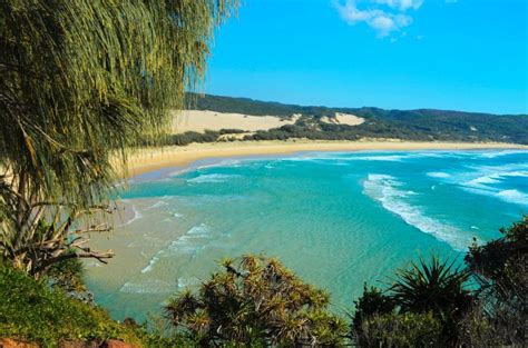 Eurong township, fraser island, australia view on map 28.1 km from centre. 4WD Self Drive on Fraser Island, Australia - WhodoIdo: 4WD ...