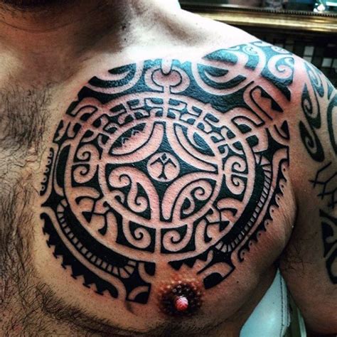 50 Tribal Brust Tattoos Für Männer Maskulin Design Ideen Mann Stil