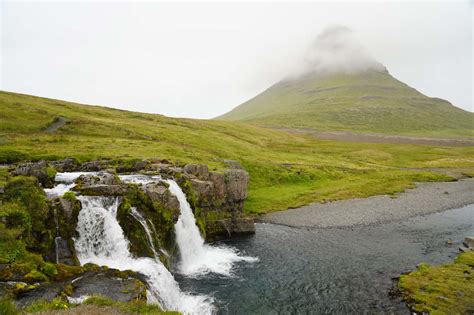 Kirkjufellsfoss Popular Waterfall Framed By Mt Kirkjufell