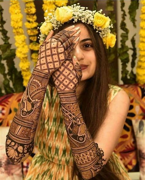 Top Bridal Mehendi Poses😍 New Bridal Mehndi Designs Wedding Mehndi
