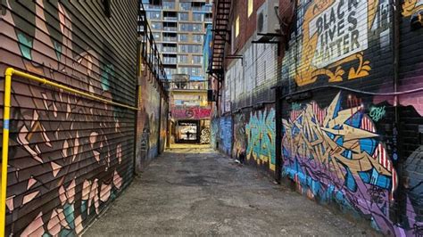 Graffiti Alley 1396 Photos And 71 Reviews 513 Queen Street W Toronto