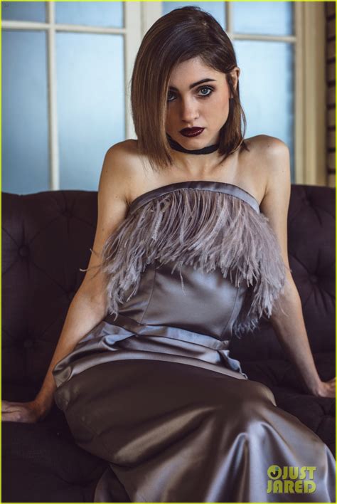 See Stranger Thingss Natalia Dyer Like Youve Never Seen Her Before Photo 1070125 Photo