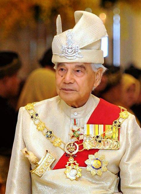 Sultan of perak darul ridzuan xxxv. 6 Reasons Why Malaysians Love Sultan Nazrin & Why He Was ...