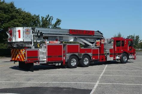 Stamford Ct Fire Department Seagrave Marauder Ii 95 Foot Aerialscope