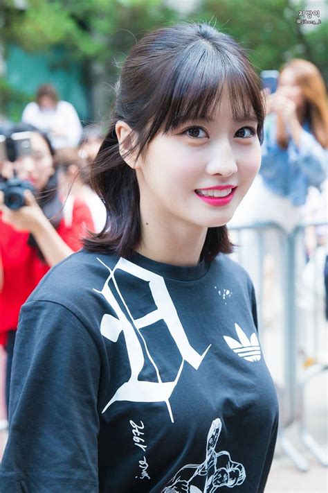 Twice Momo 180629 Kbs Music Bank 20th Anniversary Special Nayeon