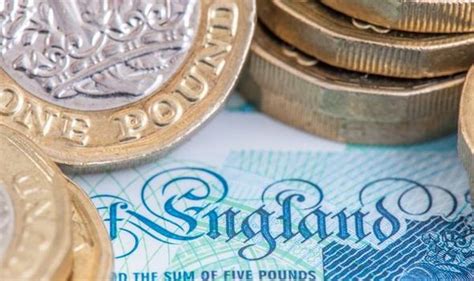 We link to the best sources from around the world. FTSE 100 LIVE: Pound sees gains amid optimism for EU-UK ...