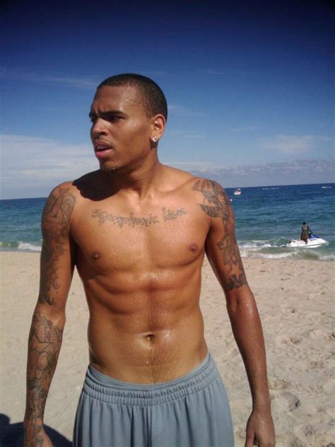 Chris Brown Nude Photos Leaked Sent By Ex Girlfriend ElaKiri