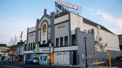 Proposal Underway To Turn Oaklands Historic Parkway Theater Into