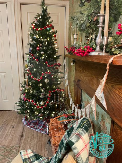Creating An English Cottage Christmas — Miss Mustard Seeds Milk Paint