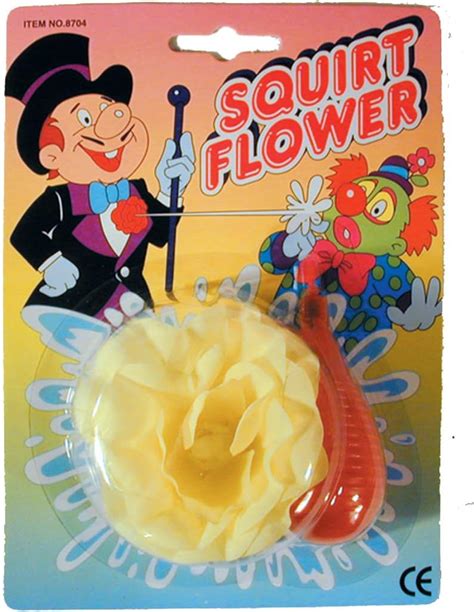 silky squirt flower boutonniere funny classic prank squirting gag trick